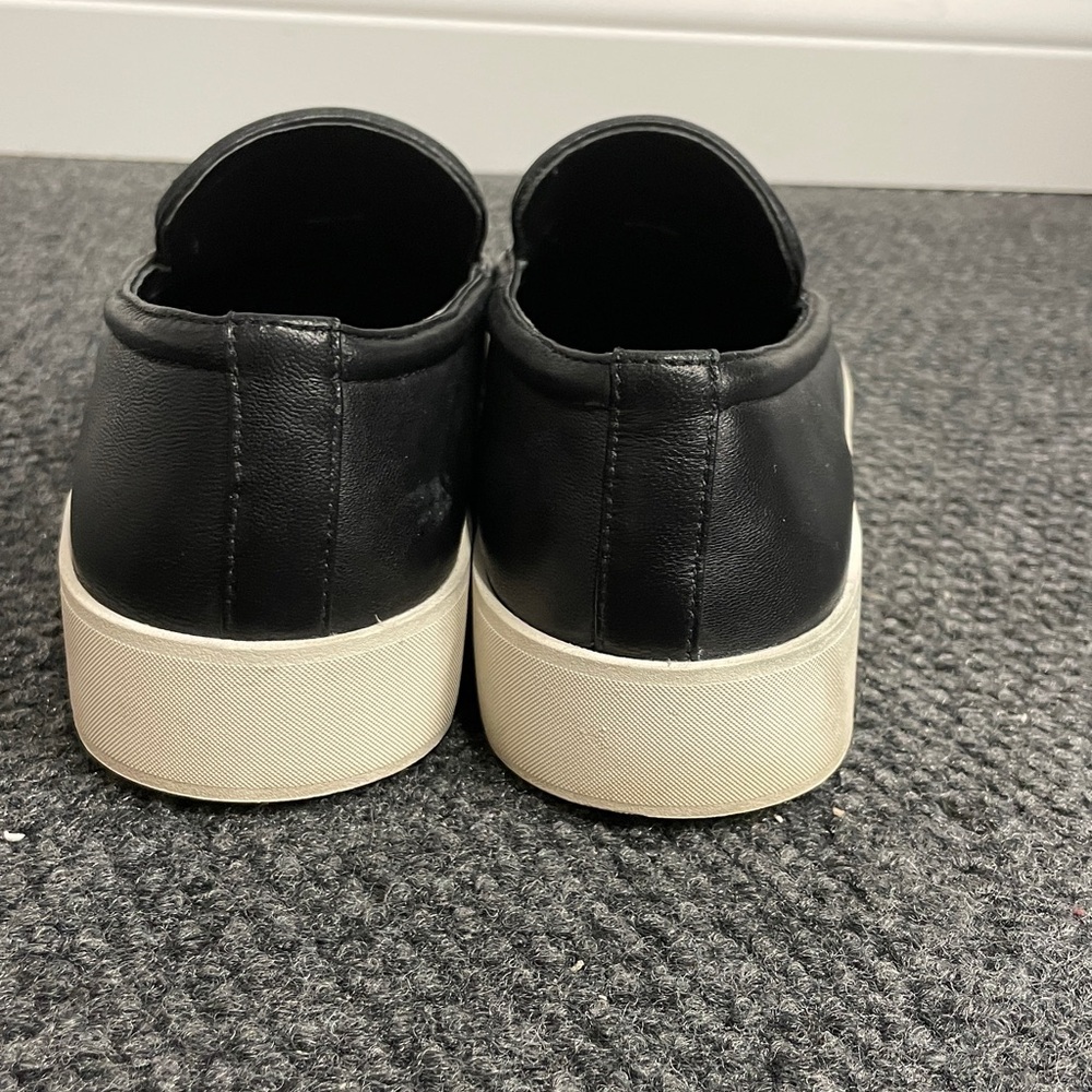 Vince Ghita Women's Size 10M Black Leather Slip-On Comfort Shoes Platform Comfy - Picture 3 of 6